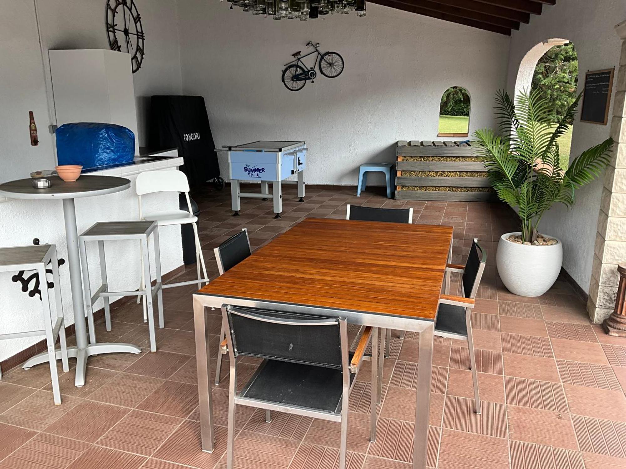 Carlipa Number9 - Now With Air Conditioned Rooms מראה חיצוני תמונה